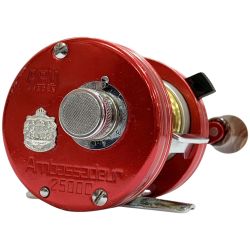 ★★ ABU アンバサダー2500C アベイルスプール　ベイトリールキズ、使用感あり ｱﾝﾊﾞｻﾀﾞｰ2500C レッド Cランク