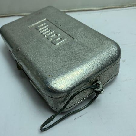  umco ルアーケース シルバー