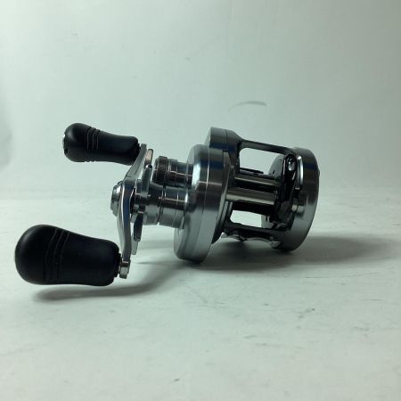 SHIMANO シマノ ベイトリール  03978 19カルカッタコンクエストD 本体のみ