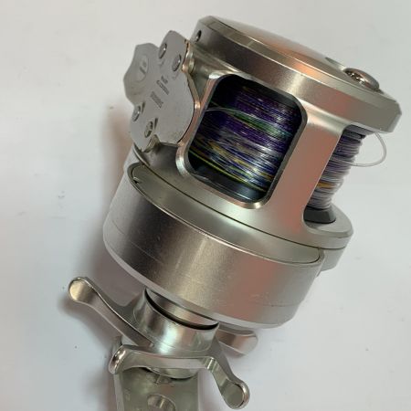  SHIMANO シマノ 12オシアジガー2001NRHG 　両軸リール 02890