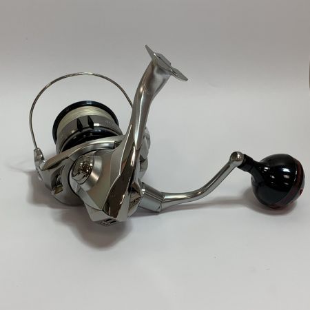  SHIMANO シマノ 19ストラディック 4000XG  スピニングリール　キズ有 ゴメクサスラウンドノブ 純正ノブ無 04024