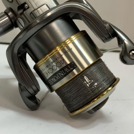  SHIMANO シマノ 02ツインパワー 4000HG 　スピニングリール　ハンドルノブややベタつきあり SC83 (01616)