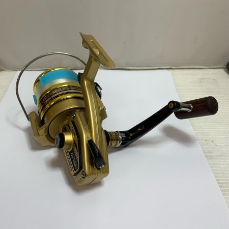  DAIWA ダイワ ハイパワー　ミリオンマックス スピニングリール　 GS-9000 ゴールド