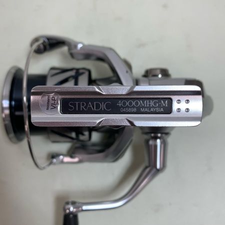  SHIMANO シマノ スピニングリール 23ストラディック 4000MHG キズ有 045898