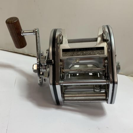  DAIWA ダイワ スーパーダイナミックSS500 キズ・サビ有 両軸リール