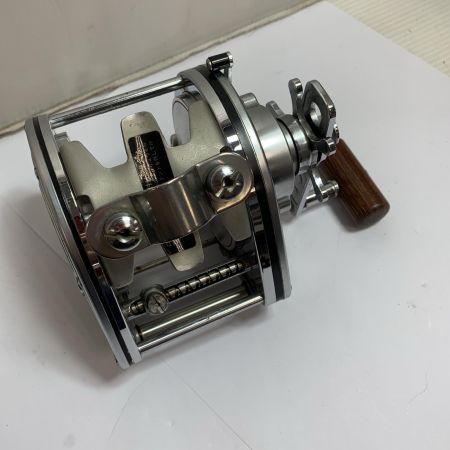  DAIWA ダイワ スーパーダイナミックSS500 キズ・サビ有 両軸リール