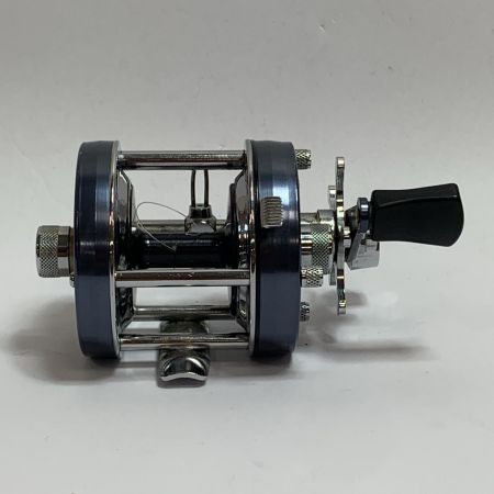  Abu Garcia アブガルシア アンバサダー5500C  ベイトリール　本体のみ　キズあり