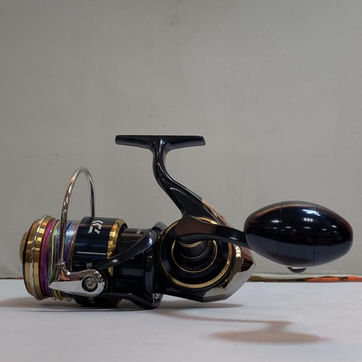 DAIWA ダイワ 20ソルティガ8000H キズ有 スピニングリール 箱、ポーチ