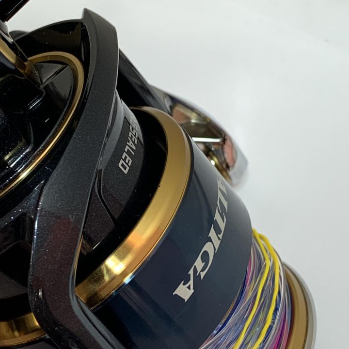 DAIWA ダイワ 20ソルティガ8000H キズ有 スピニングリール 箱、ポーチ