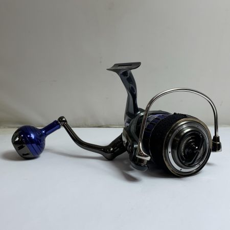  DAIWA ダイワ  15ソルティガ 4500H 　スピニングリール　たばこ臭あり 059555