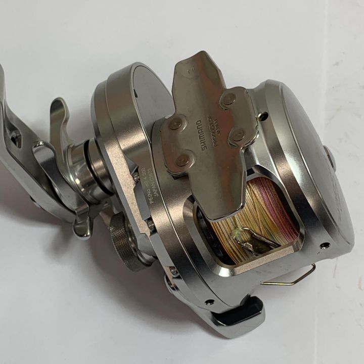 SHIMANO シマノ 17 オシアジガー 2000NR PG ベイトリール たばこ SHIMANO シマノ 17 オシアジガー 2000NR PG ベイトリール たばこ