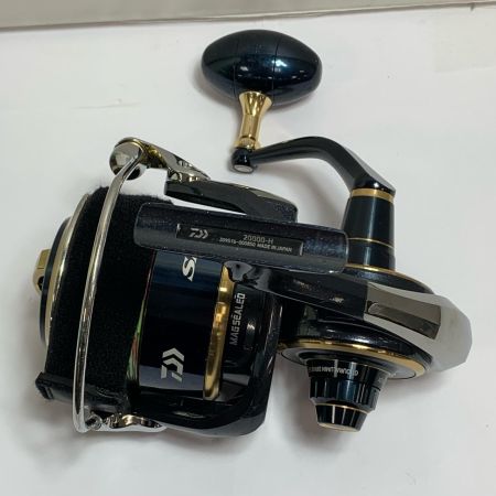  DAIWA ダイワ 20 ソルティガ 20000-H スピニングリール　キズあり　本体のみ 309516-000850
