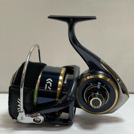  DAIWA ダイワ 20 ソルティガ 20000-H スピニングリール　キズあり　本体のみ 309516-000850