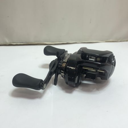  SHIMANO シマノ  24メタニウム DC70XG ベイトリール　箱付　キズ、スレあり 046642