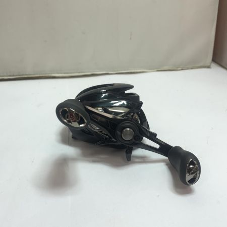  SHIMANO シマノ  24メタニウム DC70XG ベイトリール　箱付　キズ、スレあり 046642