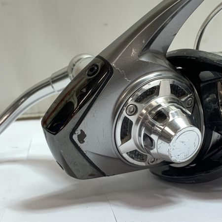  DAIWA ダイワ 10ソルティガ4500  スピニングリール　目立つキズあり 00059505