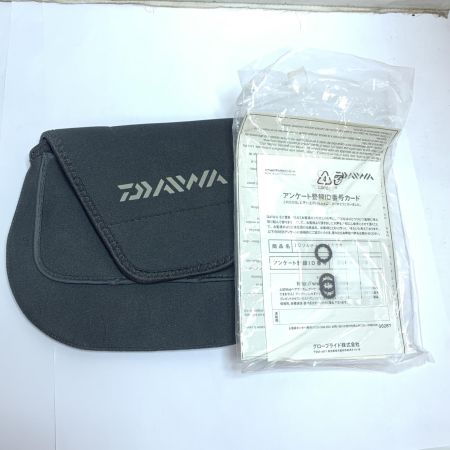  DAIWA ダイワ 10ソルティガ4500  スピニングリール　目立つキズあり 00059505