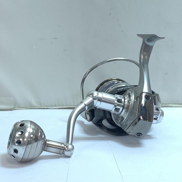 DAIWA ダイワ 10ソルティガ4500 スピニングリール 目立つキズあり