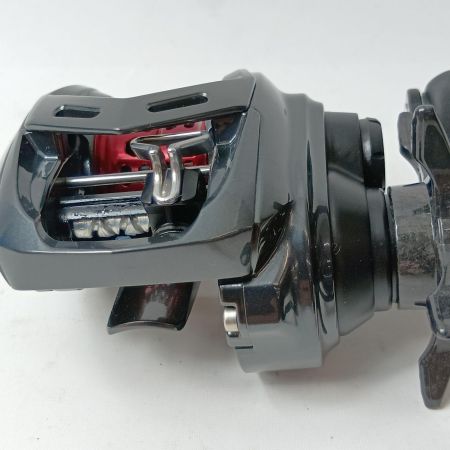 DAIWA ダイワ  ベイトリール 00631511 20アルファス AIR TW 8.6L 箱・取説付