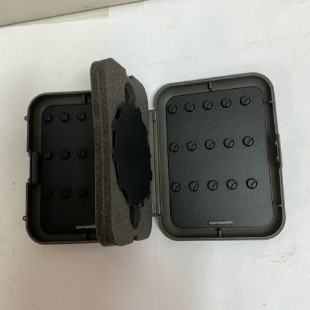  C&F DESIGN フライケース　 4個セット