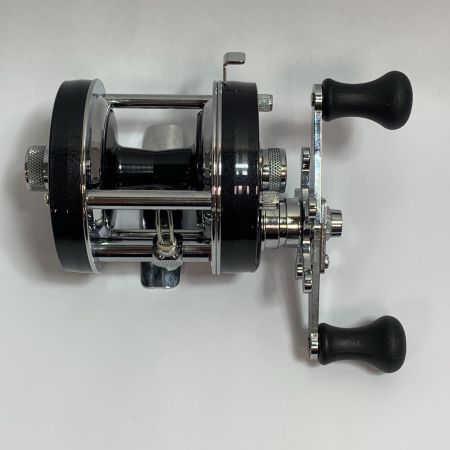  Abu Garcia アブガルシア ABU アンバサダー5501C　ベイトリール