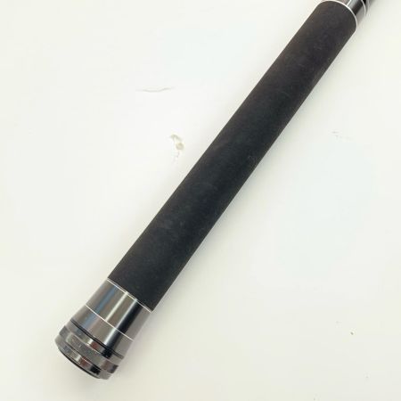  gamakatu ガマカツ LUXXE 600 タモの柄　キズあり