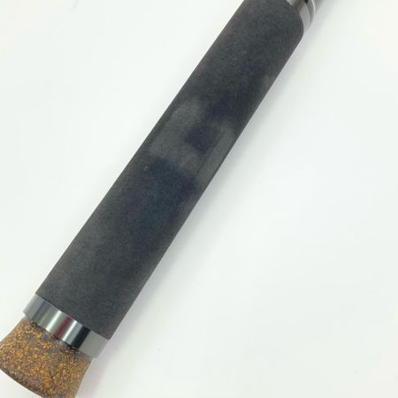  gamakatu ガマカツ LUXXE 600 タモの柄　キズあり