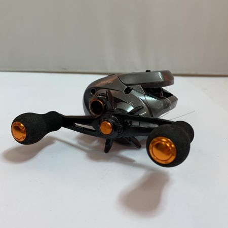  SHIMANO シマノ 17バルケッタ300HG ベイトリール　ハンドルノブ変色あり 03696