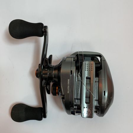  SHIMANO シマノ 17バルケッタ300HG ベイトリール　ハンドルノブ変色あり 03696