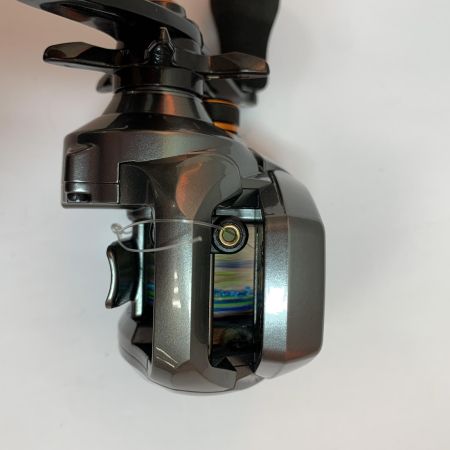  SHIMANO シマノ 17バルケッタ300HG ベイトリール　ハンドルノブ変色あり 03696