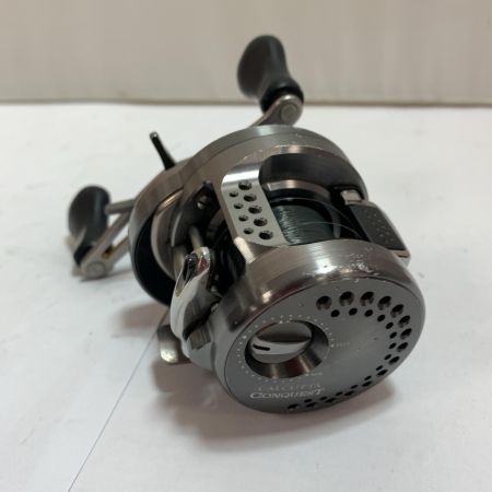  SHIMANO シマノ 17カルカッタコンクエストBFS HG  ベイトリール　キズあり 03675