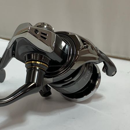  SHIMANO シマノ  24ツインパワー C3000XG  スピニングリール　箱付 046826