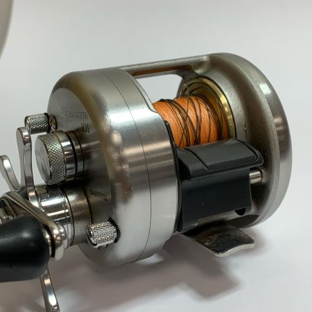  SHIMANO シマノ 05 カルカッタ 101  ベイトリール　本体のみ 01958