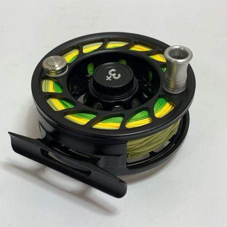  HATCH ハッチ　アイコニック3+　ICONIC　箱、ソフトケース付　フライリール