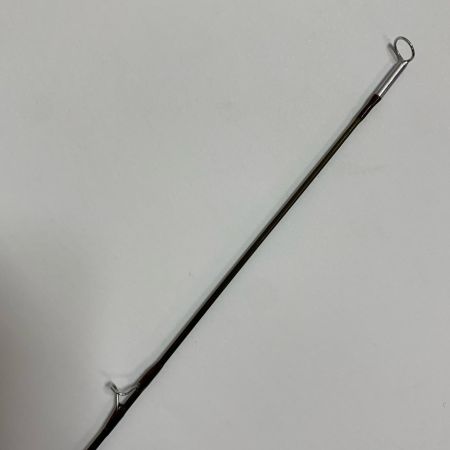  sage セージ クラシックR8 586-4ス、竿尻、グリップ傷あり　フライロッド