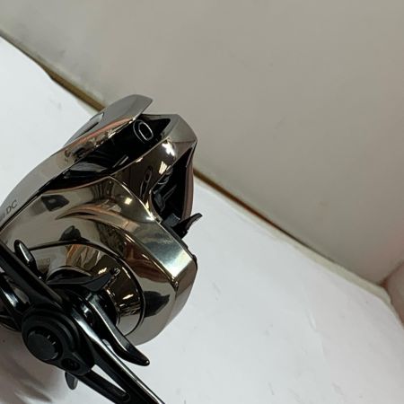  SHIMANO シマノ 21アンタレスDC XG  ベイトリール　キズあり　箱、ポーチ付 04264