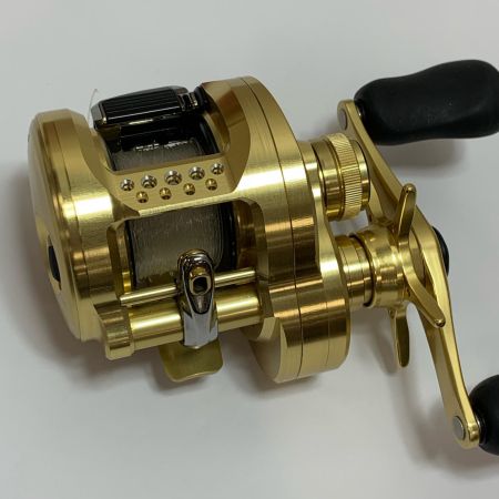  SHIMANO シマノ 21カルカッタコンクエスト 201H ベイトリール　箱付 04239