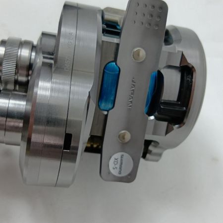 SHIMANO シマノ ベイトリール 045713 23カルカッタコンクエストBFS XGL 箱・取説・ソフトケース