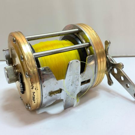  DAIWA ダイワ SEALINE 400  両軸リール　キズ、スレ、ヨゴレ、ハガレあり