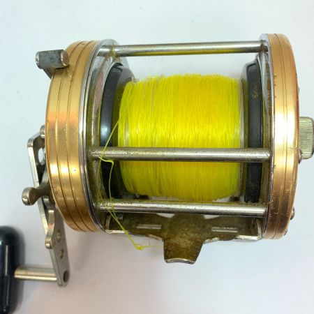  DAIWA ダイワ SEALINE 400  両軸リール　キズ、スレ、ヨゴレ、ハガレあり