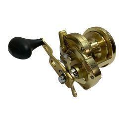 ★★ SHIMANO シマノ スコーピオン オシアジガー2000 両軸リール　本体のみ RH292 Bランク