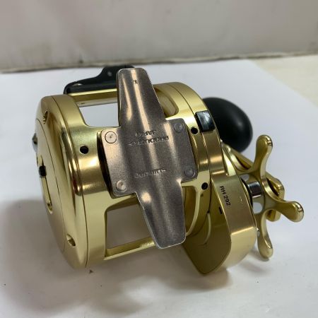  SHIMANO シマノ スコーピオン オシアジガー2000 両軸リール　本体のみ RH292