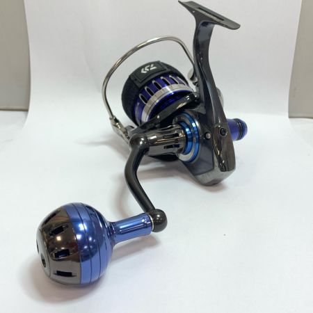  DAIWA ダイワ  15ソルティガ 4500　箱・取説・ソフトケース付　スピニングリール 059545