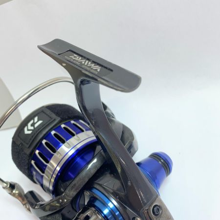  DAIWA ダイワ  15ソルティガ 4500　箱・取説・ソフトケース付　スピニングリール 059545
