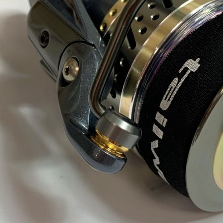  tailwalk テイルウォーク クロシオ 63HGX  スピニングリール　箱付