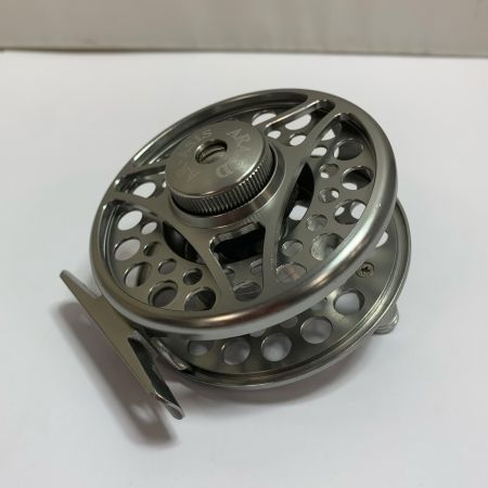  AXISCO フライリール　本体のみ　キズあり ARA-3D