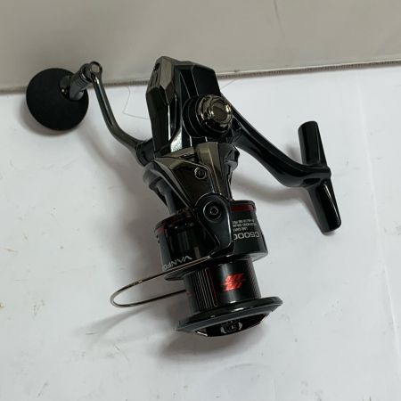  SHIMANO シマノ 24ヴァンフォード C5000XG スピニングリール　箱付 047137