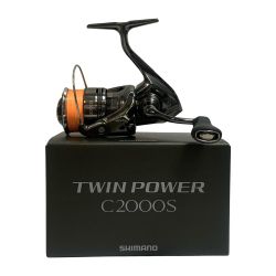 ★★ SHIMANO シマノ  24ツインパワー C2000S 　スピニングリール 046765 Bランク