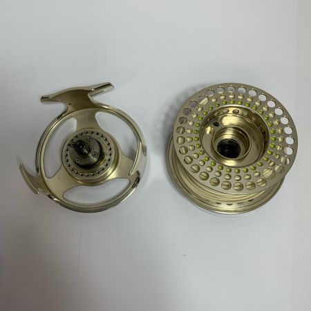  DAIWA ダイワ ロッホモア LA9/10 フライリール　ケース付