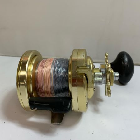  SHIMANO シマノ スコーピオンオシア 3000P  両軸リール　本体のみ RH303